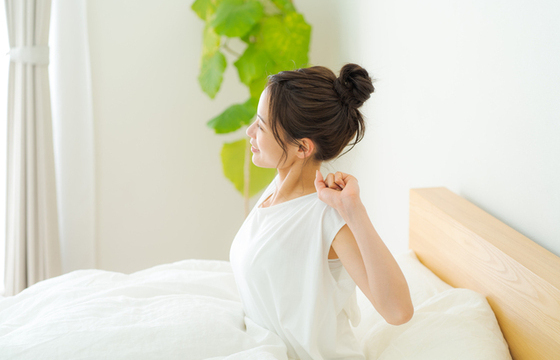 朝起きると頭が痛い…それ、歯ぎしりが原因かもしれません！