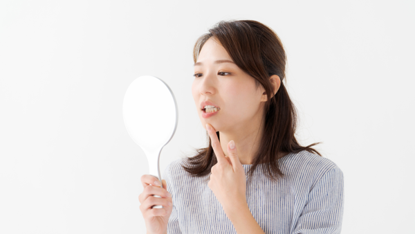 【彦根市】ホワイトニングとクリーニングの違いは？歯を白くするにはどっちから始めるべき？